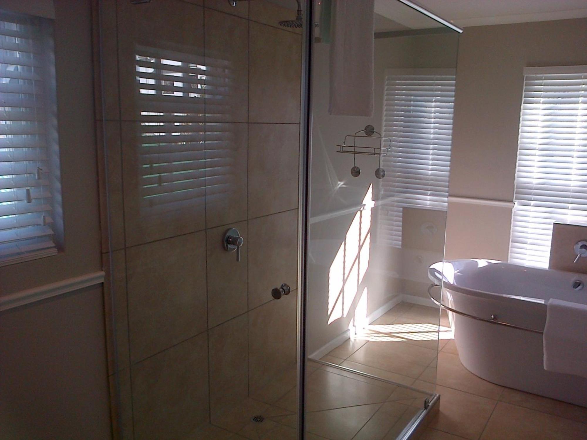 Kenjockity Self Catering Apartments Херманус Номер фото