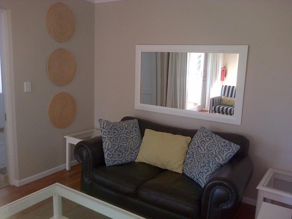 Kenjockity Self Catering Apartments Херманус Экстерьер фото